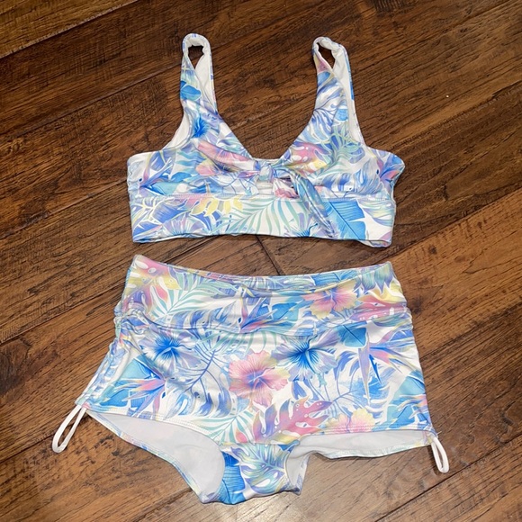 sommer ray Swim Sommer Ray Swimsuit Boy Shorts Poshmark